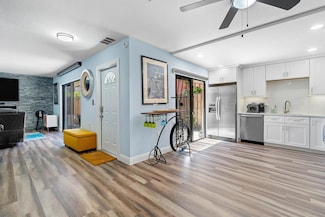 3211 Gardens Dr E Unit A, Palm Beach Gardens, FL 33410