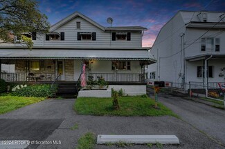 1418 Washburn St, Scranton, PA 18504