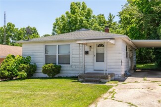 222 E Nottingham Rd, Dayton, OH 45405