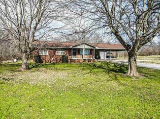 29569 Persimmon Tree Rd, Anderson, AL 35610
