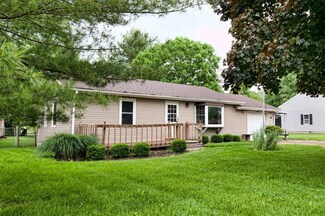 1785 Shaker Rd, Franklin, OH 45005