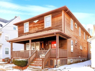 90 Moulton St, Lynn, MA 01905