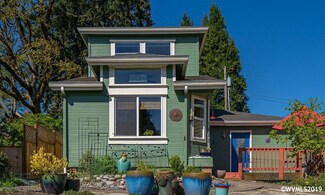 1645 Saginaw St S, Salem, OR 97302