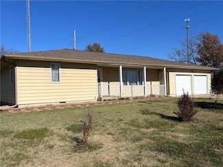 730 Sixth St, Le Roy, KS 66857