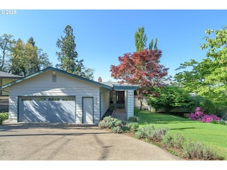 637 E 39th Place, Eugene, OR 97405