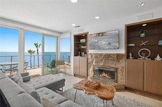 915 Gaviota Dr, Laguna Beach, CA 92651