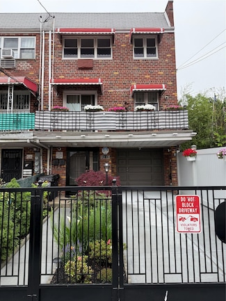 42-12 77th St Unit 3, Elmhurst, NY 11373
