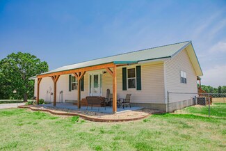 21150 E Highway 32, Stockton, MO 65785