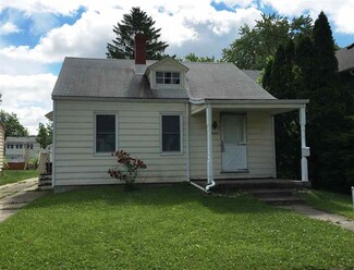 4029 Webster St, Fort Wayne, IN 46807