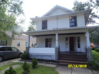 425 S May St, Joliet, IL 60436