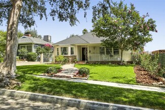 1038 E Grinnell Dr, Burbank, CA 91501