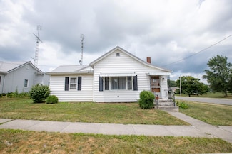 207 E Center St, Fort Recovery, OH 45846