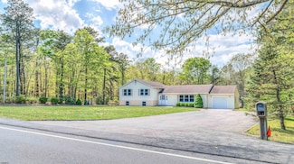 6057 English Creek Ave, Egg Harbor Township, NJ 08234