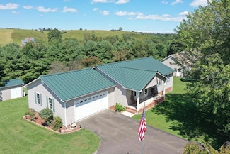 155 Stone Brook Dr, Galax, VA 24333