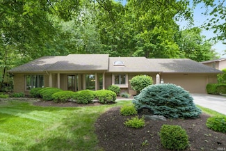 2703 Foxchase Run, Fort Wayne, IN 46825