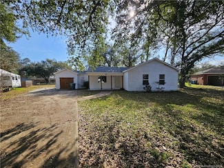 629 S Kent Dr, Sulphur, LA 70663