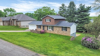 2805 Coldspring Rd, Zanesville, OH 43701