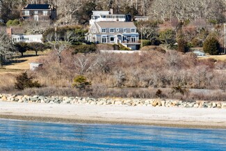 143 Oyster Pond Rd, Falmouth, MA 02540