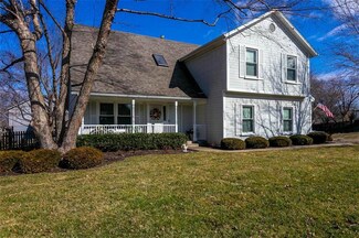 6500 W 158th Place, Overland Park, KS 66223