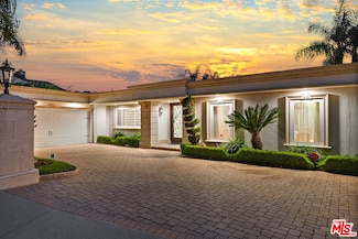 3857 Westfall Dr, Encino, CA 91436