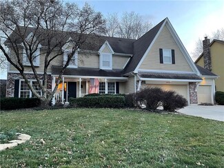 10713 W 128th St, Overland Park, KS 66213