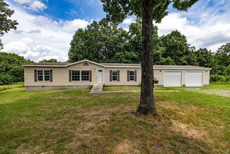 2335 Parker City Rd, Creal Springs, IL 62922
