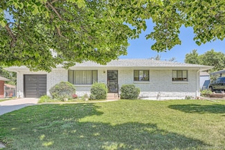 366 Kenton St, Aurora, CO 80010