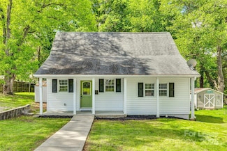 210 Knox St, Clover, SC 29710