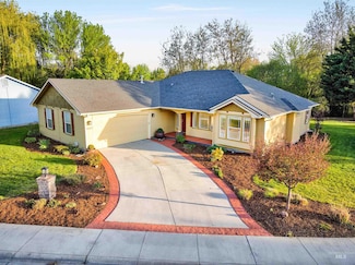 2095 E Celia Ct, Eagle, ID 83616