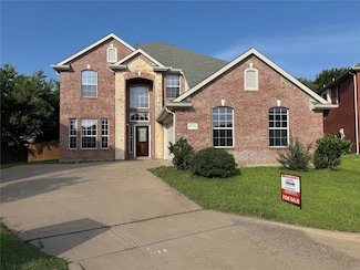 4712 Englishtown Dr, Arlington, TX 76016