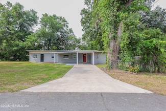 6351 Fabian Dr, Jacksonville, FL 32210