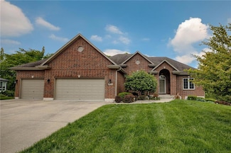 1714 SW 24th St, Blue Springs, MO 64015