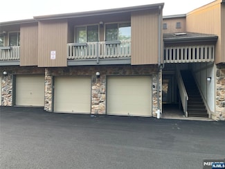 22 Meyer Ct Unit 1622, West Orange, NJ 07052