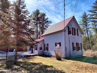 26 Blueberry Ln, Concord, NH 03303