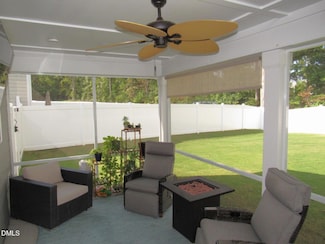 2238 Crestwood Ridge Dr, Durham, NC 27704