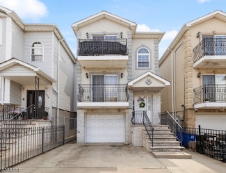 328 High St, Elizabeth, NJ 07202