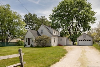 15 Indian Cave Rd, Salisbury, CT 06068