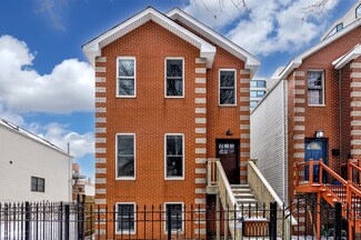 2425 W Charleston St, Chicago, IL 60647