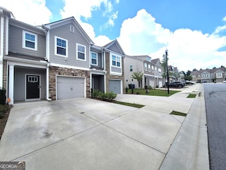 1942 Dillon Dr, Lithonia, GA 30058