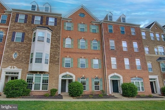 13764 Earhart Cir, Herndon, VA 20171