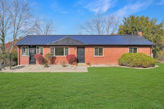 3558 Lobelia Dr, Blue Ash, OH 45241