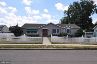 236 E 3rd St, Florence, NJ 08518