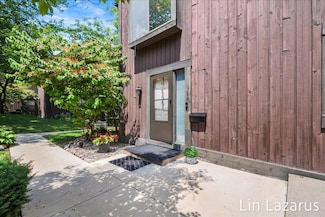 124 Lanark Ct Unit 64, Kalamazoo, MI 49006