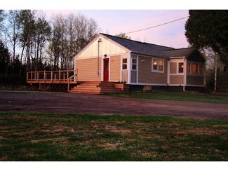 90 Dalles Ave, Carlton, MN 55718