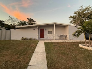 115 SE Celestia Ct, Port Saint Lucie, FL 34983