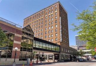 400 Walnut St Unit 901, Des Moines, IA 50309
