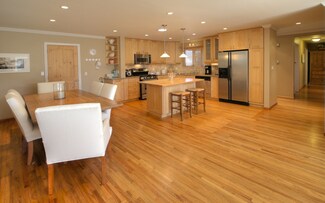 7769 Bradford Dr, Goleta, CA 93117