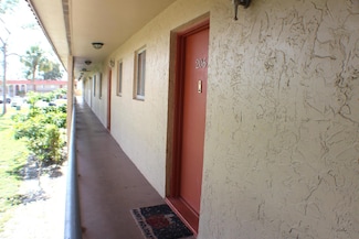 6120 Forest Hill Blvd Unit 206, West Palm Beach, FL 33415