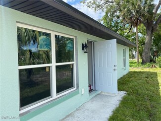 2420 Linhart Ave, Fort Myers, FL 33901