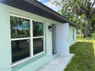2424 Linhart Ave, Fort Myers, FL 33901